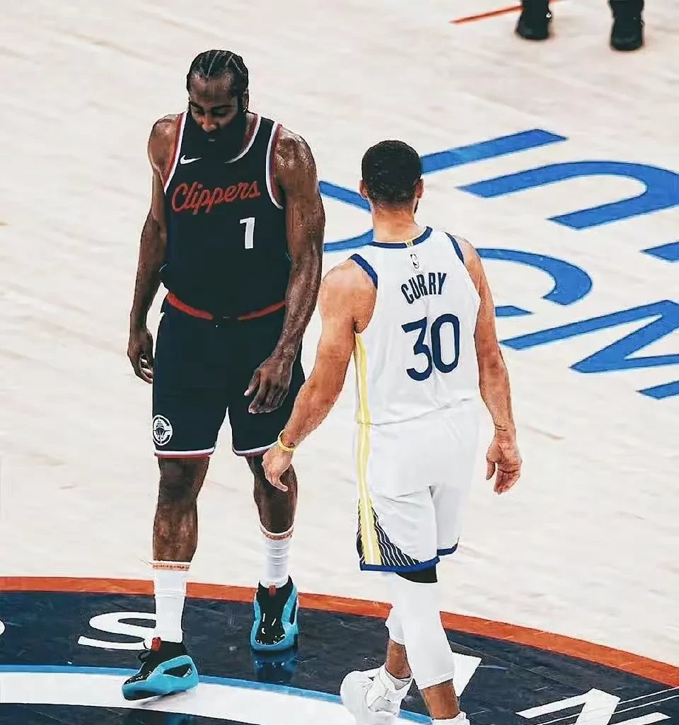 爱游戏体育登录入口关于哈登与70激战FPX分钟,表现优异胜负难料!,德约科维奇焦点对战比赛高潮迭起的信息