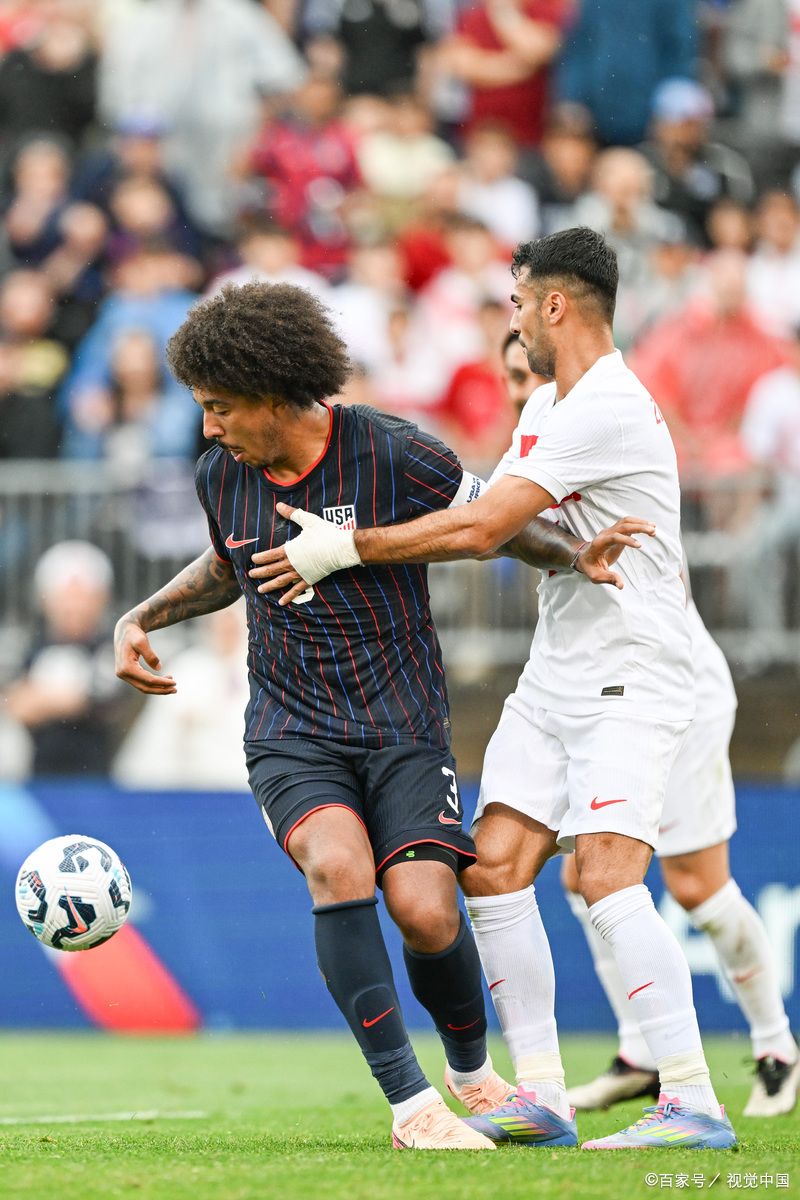 AYX爱游戏包含冲刺阶段欧联焦点战；那不勒斯刷新队史纪录；目标明确；临场指挥获称赞的词条